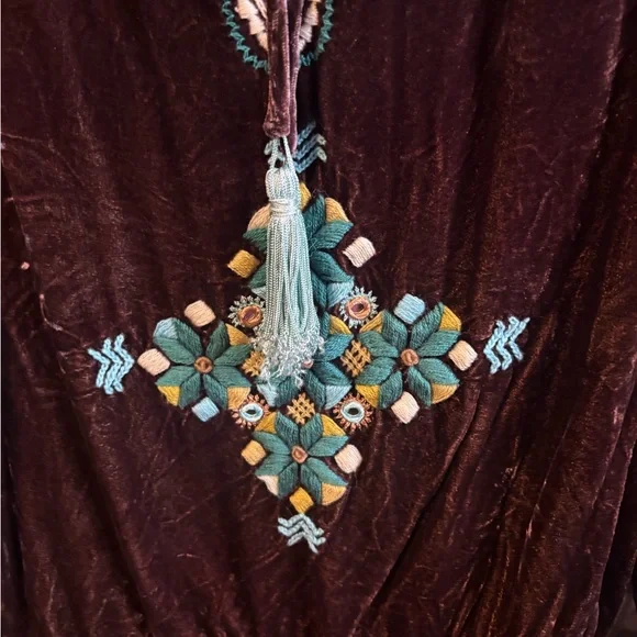 Double D Ranch Brown Velvet Blouse with Turquoise Embroidery - Picture 4 of 8